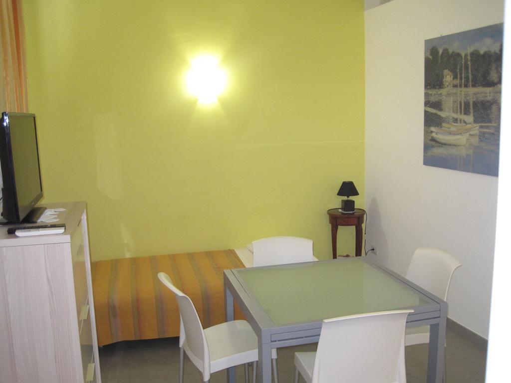 Colombo Apartments Sanremo Zimmer foto